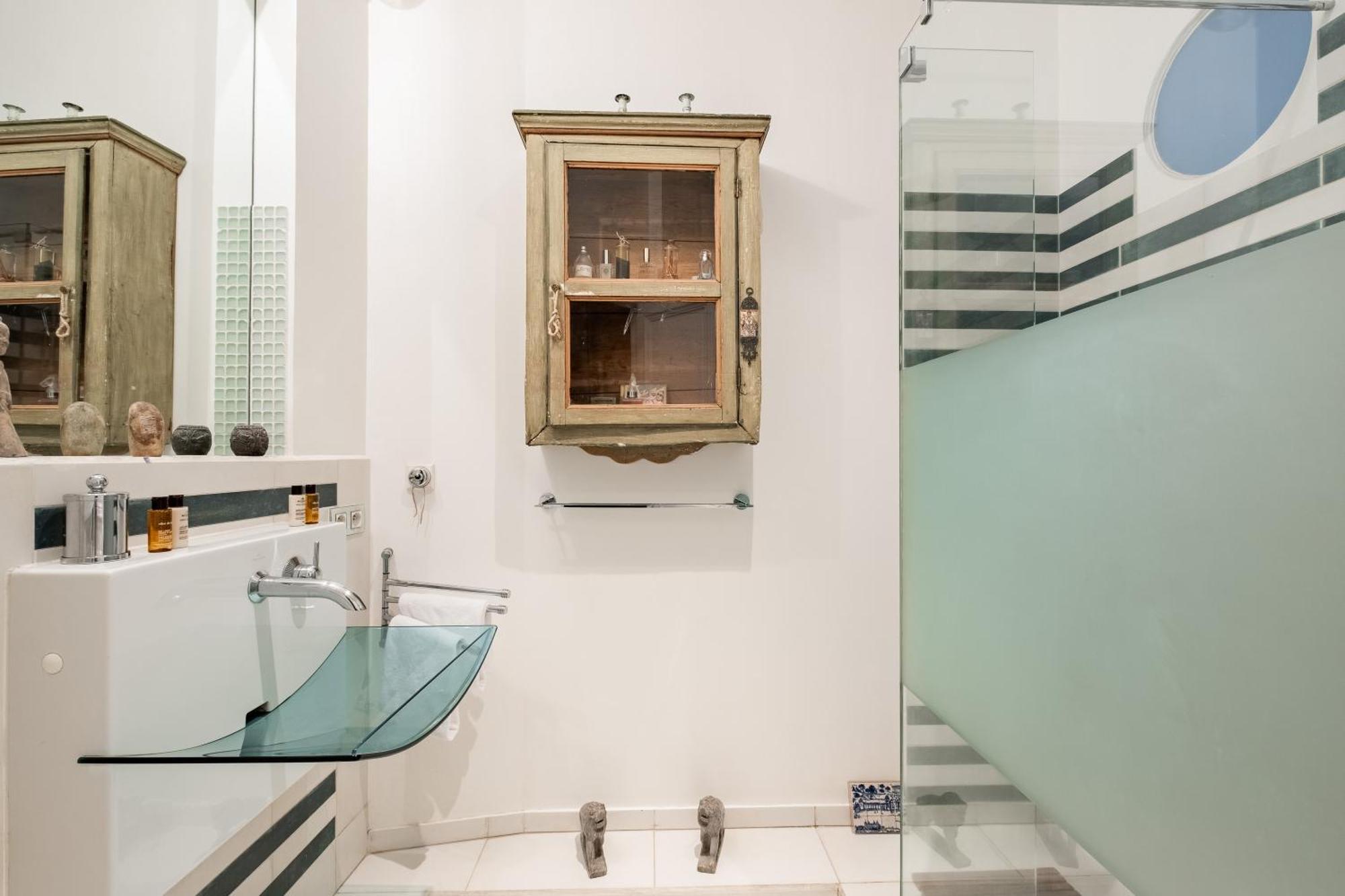 Apartment Veeve - Cluny Culture Paris